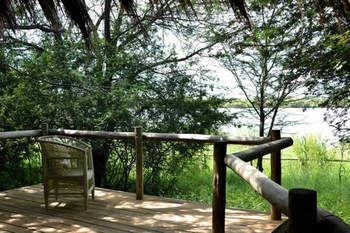 Bakwena Lodge Касане Екстериор снимка